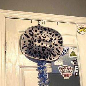 cow print cowboy hate. fits all. super cute.